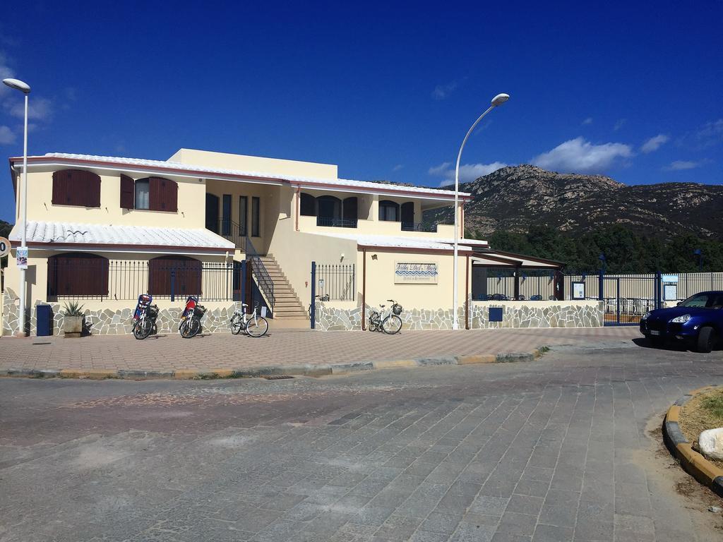 Hotel Villa Del Mare Sìnnai エクステリア 写真
